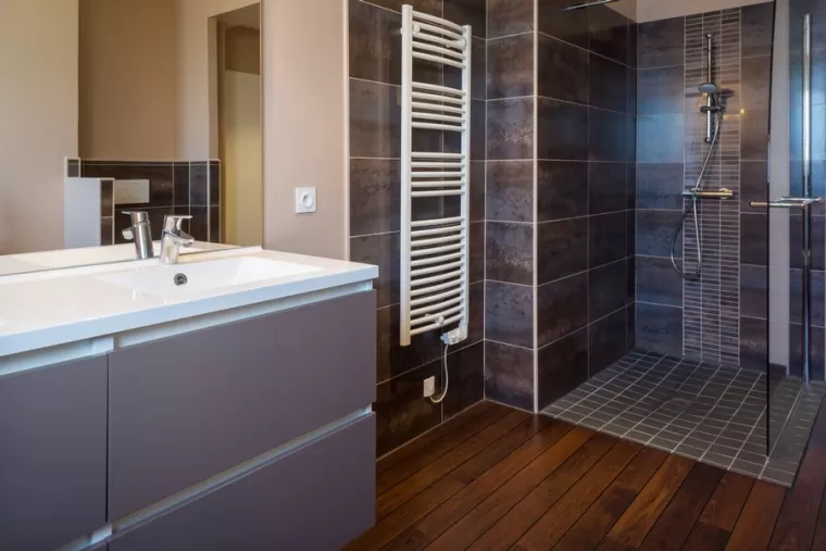Installation douche italienne , Chambéry, Détech’fuite Solutions